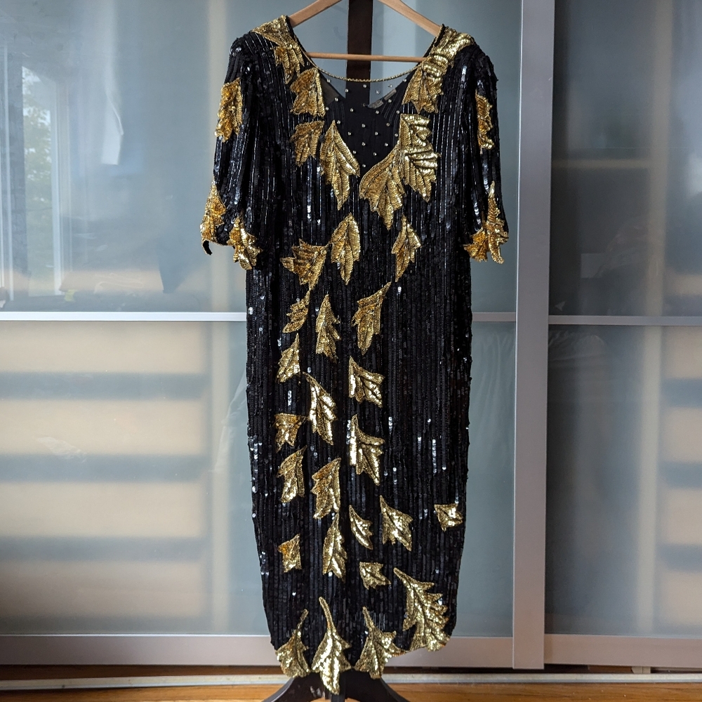 ๐ผStunning Vintage DOMINIQUE 3/4 sleeve sequin cascading leaf pattern dress - S